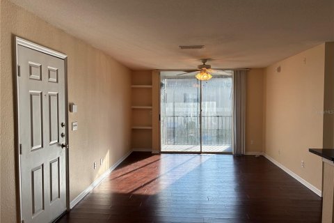 Copropriété à louer à Orlando, Floride: 1 chambre, 62.34 m2 № 2425363 - photo 2