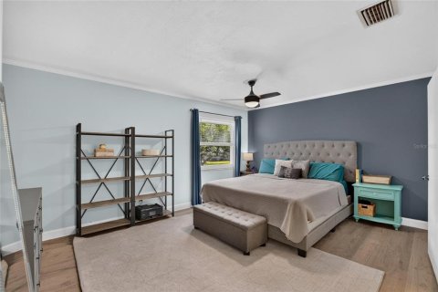 Villa ou maison à vendre à Tampa, Floride: 3 chambres, 176.51 m2 № 2418334 - photo 12