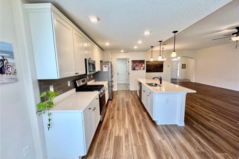 Villa ou maison à louer à Leesburg, Floride: 3 chambres, 157.84 m2 № 2094364 - photo 6