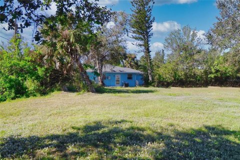 House in Englewood, Florida 2 bedrooms, 112.5 sq.m. № 1903842 - photo 5