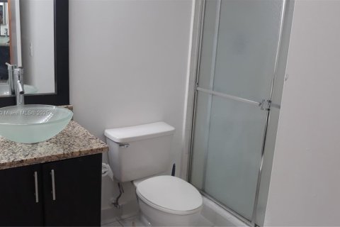 Condo in Aventura, Florida, 2 bedrooms  № 1960630 - photo 6