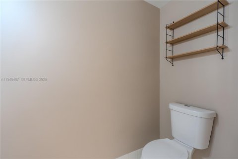 Adosado en venta en Plantation, Florida, 2 dormitorios, 118.91 m2 № 1997691 - foto 19