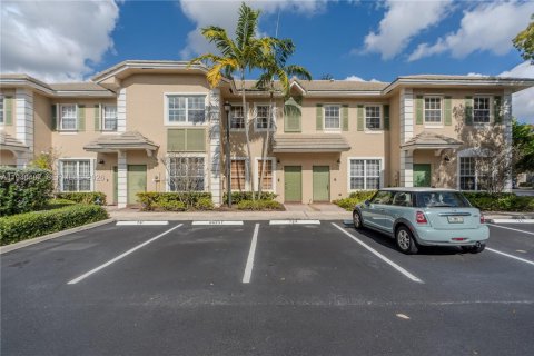 Adosado en venta en Plantation, Florida, 2 dormitorios, 118.91 m2 № 1997691 - foto 4