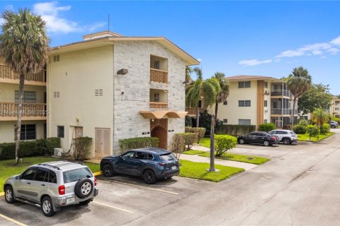 Condominio en venta en Miami, Florida, 1 dormitorio, 82.03 m2 № 2015305 - foto 28