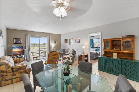 Condominio en venta en Miami, Florida, 1 dormitorio, 82.03 m2 № 2015305 - foto 13