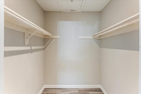 Condo in Tampa, Florida, 2 bedrooms  № 2233823 - photo 18