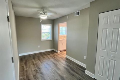 Copropriété à louer à Bradenton, Floride: 2 chambres, 85.93 m2 № 2148458 - photo 4