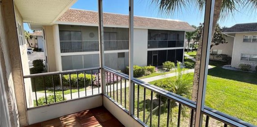 Condo à Bradenton, Floride, 2 chambres  № 2148458
