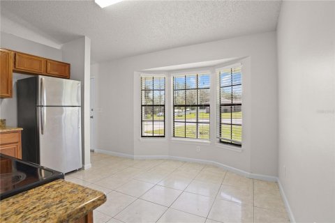House in Deltona, Florida 3 bedrooms, 110.93 sq.m. № 2396382 - photo 13