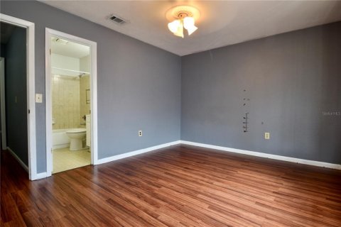 Condominio en venta en Gainesville, Florida, 2 dormitorios, 105.26 m2 № 1835385 - foto 22