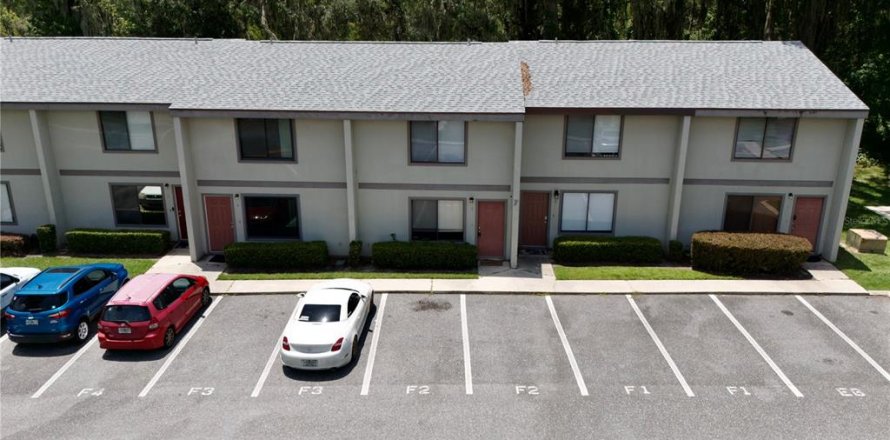 Condominio en Gainesville, Florida, 2 dormitorios  № 1835385