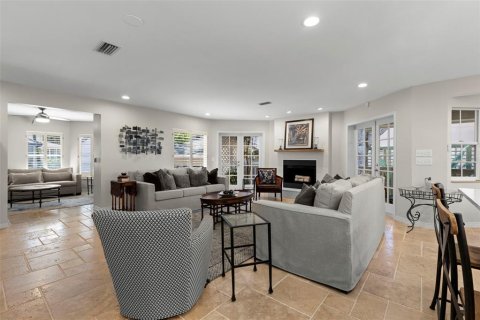 House in Tampa, Florida 3 bedrooms, 231.51 sq.m. № 1894703 - photo 19