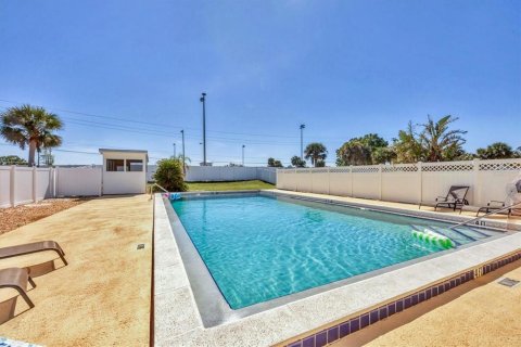 Copropriété à vendre à Englewood, Floride: 2 chambres, 110.65 m2 № 1548625 - photo 29
