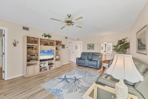 Copropriété à vendre à Englewood, Floride: 2 chambres, 110.65 m2 № 1548625 - photo 8