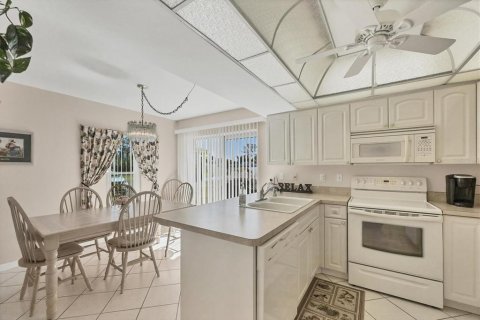 Copropriété à vendre à Englewood, Floride: 2 chambres, 110.65 m2 № 1548625 - photo 4