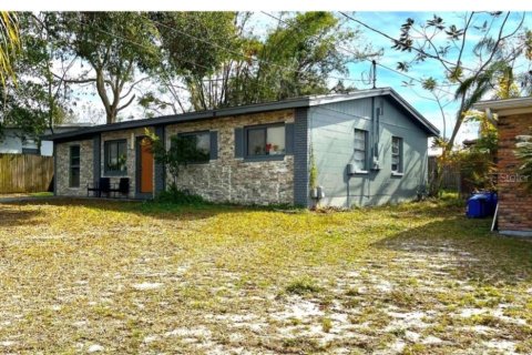 Casa en Tampa, Florida 3 dormitorios, 107.02 m2 № 2134332