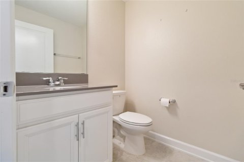 Townhouse in Winter Garden, Florida 4 bedrooms, 185.06 sq.m. № 1848447 - photo 25