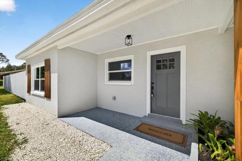 House in Valrico, Florida 4 bedrooms, 140.56 sq.m. № 1913164 - photo 21