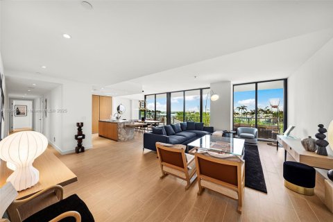 Купить кондоминиум в Майами-Бич, Флорида 3 спальни, 216.93м2, № 2022317 - фото 4