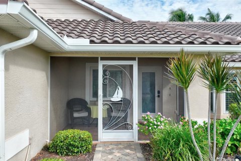 Villa ou maison à vendre à Punta Gorda, Floride: 3 chambres, 156.35 m2 № 2406541 - photo 3