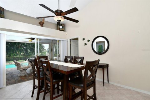 Villa ou maison à vendre à Punta Gorda, Floride: 3 chambres, 156.35 m2 № 2406541 - photo 8