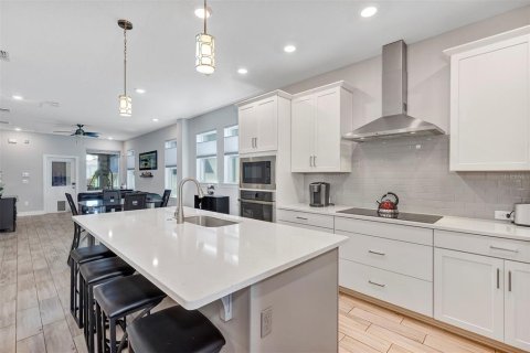 Villa ou maison à louer à Orlando, Floride: 2 chambres, 132.11 m2 № 2398819 - photo 28