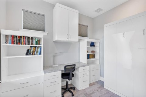 Villa ou maison à louer à Orlando, Floride: 2 chambres, 132.11 m2 № 2398819 - photo 7