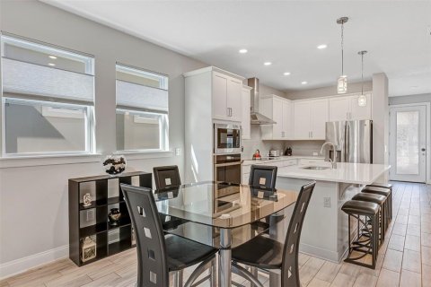 Villa ou maison à louer à Orlando, Floride: 2 chambres, 132.11 m2 № 2398819 - photo 24