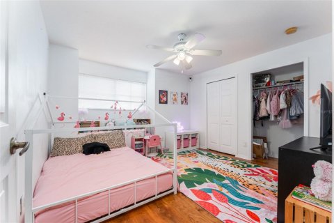 Villa ou maison à louer à New Port Richey, Floride: 4 chambres, 225.29 m2 № 2388669 - photo 30