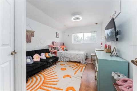 Villa ou maison à louer à New Port Richey, Floride: 4 chambres, 225.29 m2 № 2388669 - photo 25