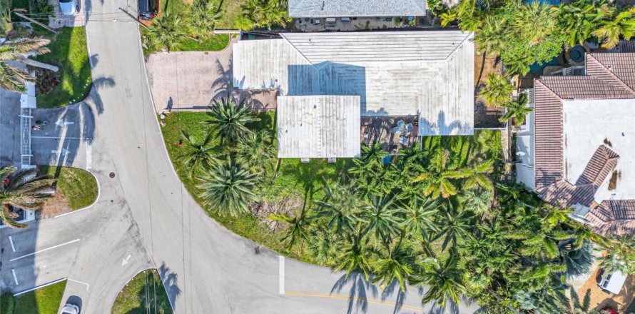 Land in Fort Lauderdale, Florida № 1022403