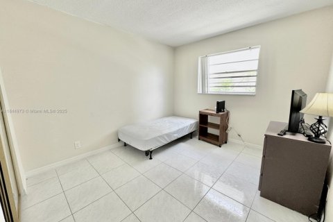 Condominio en venta en Hollywood, Florida, 2 dormitorios, 60.39 m2 № 1840743 - foto 7
