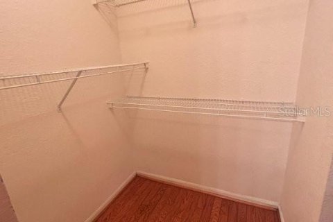 Condo in Orlando, Florida, 2 bedrooms  № 1915290 - photo 11