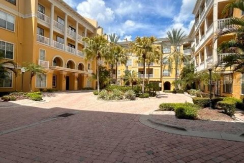 Condo in Orlando, Florida, 2 bedrooms  № 1915290 - photo 2