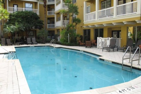 Condo in Orlando, Florida, 2 bedrooms  № 1915290 - photo 19