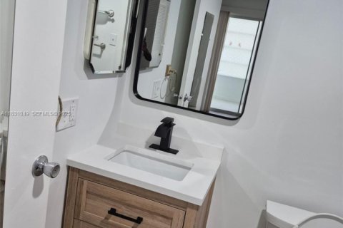 Купить кондоминиум в Делрей-Бич, Флорида 5 комнат, 66.89м2, № 2146892 - фото 6