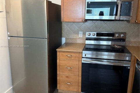 Купить кондоминиум в Делрей-Бич, Флорида 5 комнат, 66.89м2, № 2146892 - фото 4