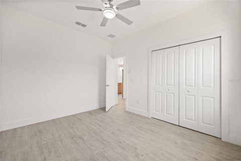 Casa en venta en Palm Bay, Florida, 4 dormitorios, 225.85 m2 № 2222086 - foto 25