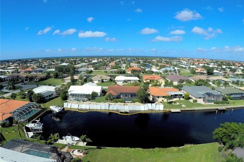 Terrain à vendre à Punta Gorda, Floride № 2299215 - photo 4