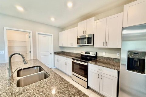 Casa en alquiler en Ruskin, Florida, 5 dormitorios, 224.36 m2 № 1853616 - foto 10