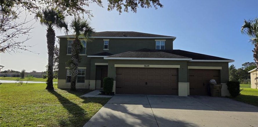 Villa ou maison à Kissimmee, Floride 4 chambres, 200.3 m2 № 2432639
