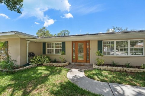 Casa en Largo, Florida 3 dormitorios, 245.35 m2 № 2106700