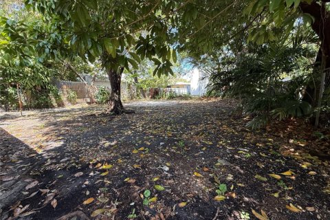 Casa en venta en Miami, Florida, 2 dormitorios, 80.27 m2 № 1746304 - foto 19