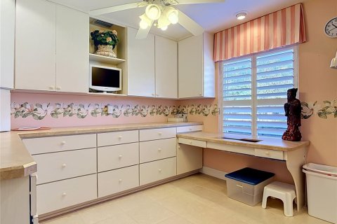 House in Ormond Beach, Florida 3 bedrooms, 208.01 sq.m. № 2116355 - photo 30