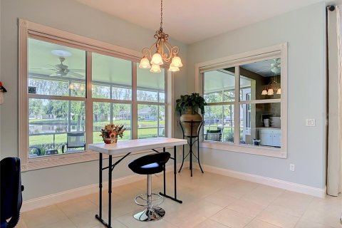 House in Ormond Beach, Florida 3 bedrooms, 208.01 sq.m. № 2116355 - photo 17
