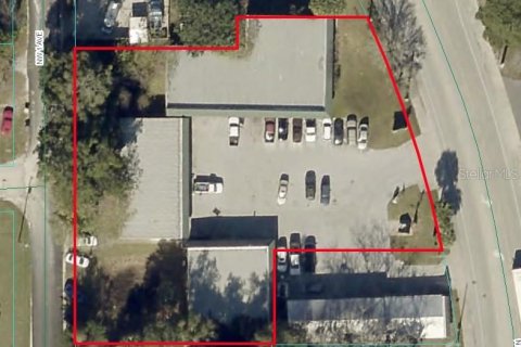 Propiedad comercial en alquiler en Ocala, Florida, 278.71 m2 № 1360996 - foto 2