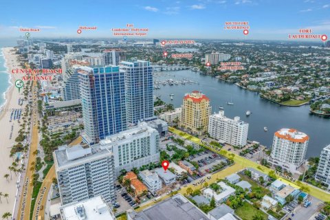 Hotel en venta en Fort Lauderdale, Florida № 1977986 - foto 2