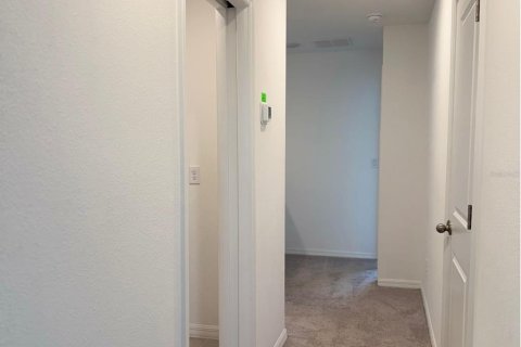 Adosado en venta en Davenport, Florida, 3 dormitorios, 150.87 m2 № 2205196 - foto 12