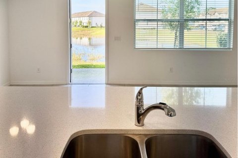 Adosado en venta en Davenport, Florida, 3 dormitorios, 150.87 m2 № 2205196 - foto 9