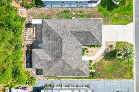 Casa en venta en Lady Lake, Florida, 3 dormitorios, 129.32 m2 № 1716466 - foto 4